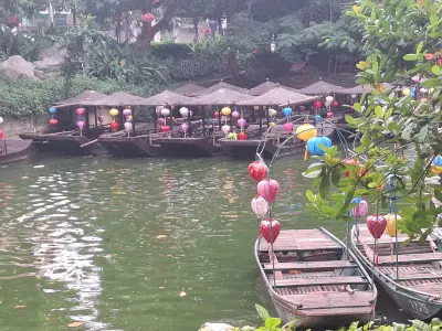 Phố cổ Hoa Lư