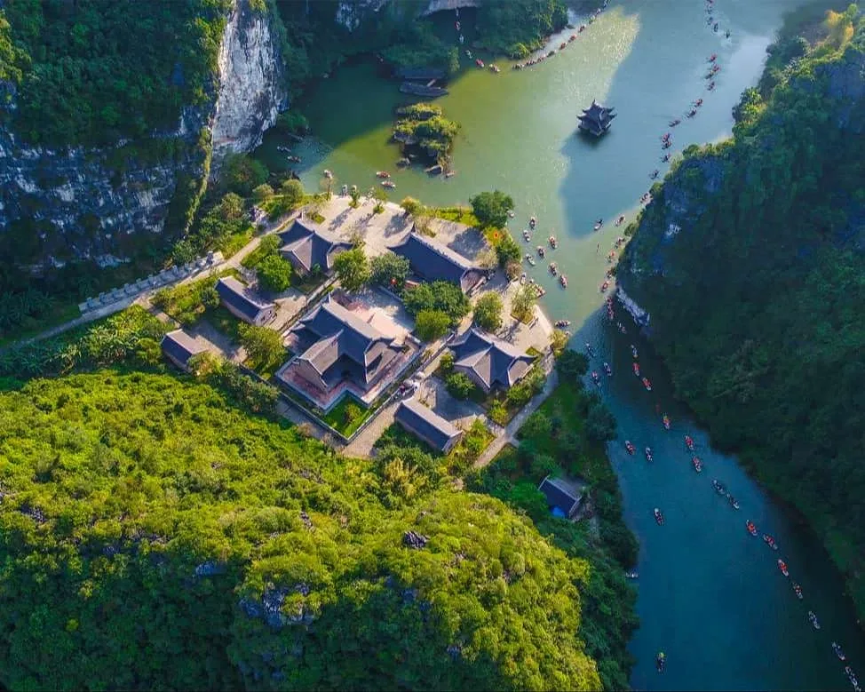 Bỏ Túi Kinh Nghiệm Du Lịch Ninh Bình Tự Túc 1 Ngày Chi Tiết Nhất 2026